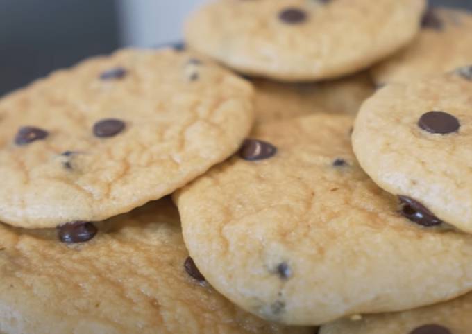 Anabolic Chocolate Chip Cookies