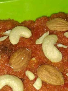 A picture of Gajar ka halwa.