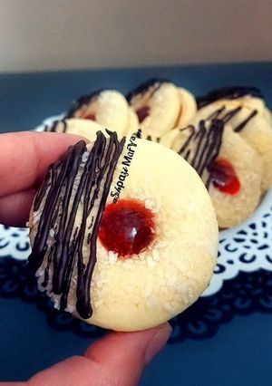 عکسی از دستور شیرینی مربایی نارگیلی