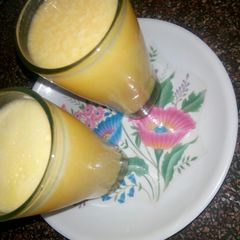 Fresh peach juice A picture of Fresh peach juice.
