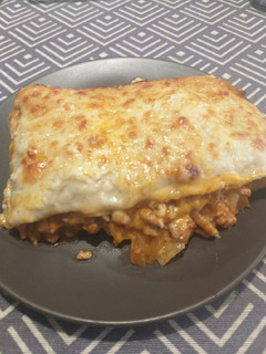 Una foto de Lasaña de carne y queso 😋