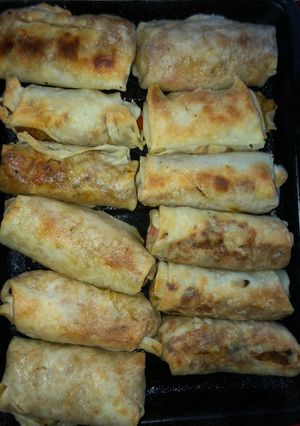 Una foto de Arrolladito o lumpias de atún al horno 😋