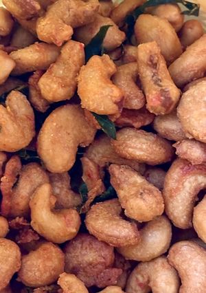 Foto resep Kacang Mente Daun Jeruk Pedas Manis