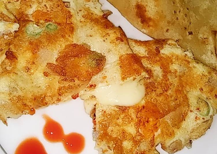 Recipe of Super Quick Homemade Cheesy omelette
