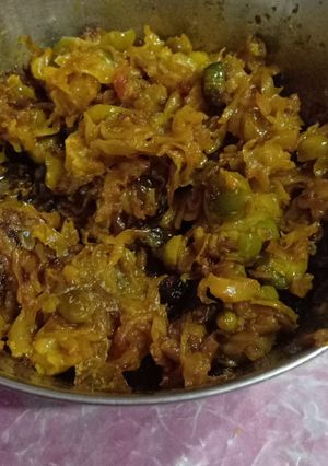 गोभी आलू मटर की सब्जी (Gobhi aloo matar ki sabzi recipe in hindi) रेसिपी मुख्य फोटो