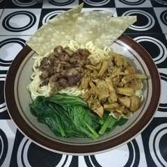 Mie Ayam Kriuk রেসিপির প্রধান ছবি