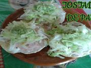 Una foto de pata de res en salsa
