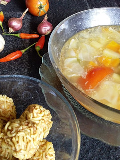 Foto resep Sayur sop + bola bola tahu rambutan