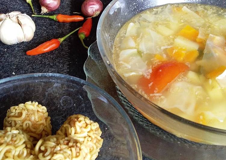 Olahan Sayur sop + bola bola tahu rambutan | Cara Membuat Sayur sop + bola bola tahu rambutan Yang Paling Enak