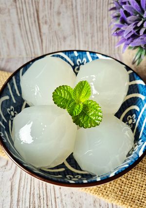 Foto resep Bola Air Kelapa Isian Mochi