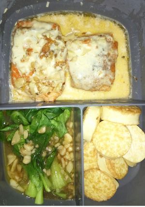 Foto resep Salmon with Lemon Souce And Garlic Pokcoy with Toffu