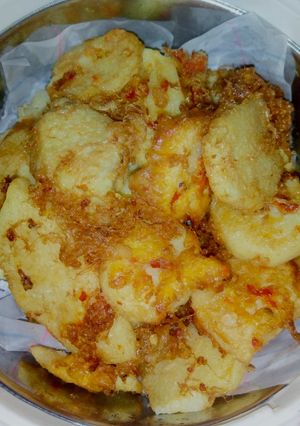 A picture of Yam with egg.