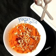 A picture of Chana Dal Jaggery Halwa.