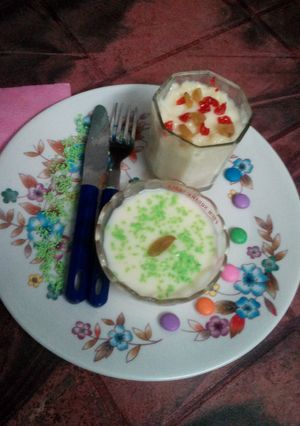 A picture of Yammy milk dessert.