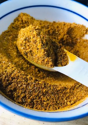 A picture of Achari masala.
