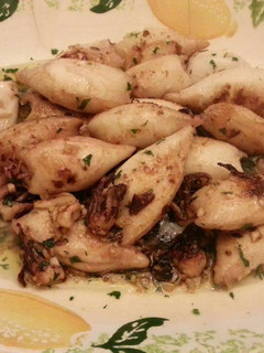 Una foto de Chipirones encebollados🐙
