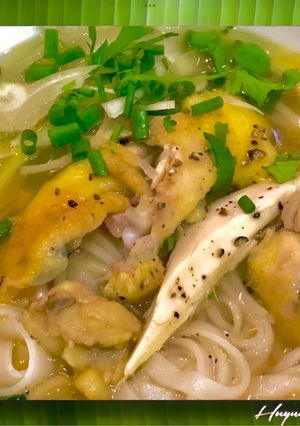 A picture of Chicken Pho (Phở Gà).