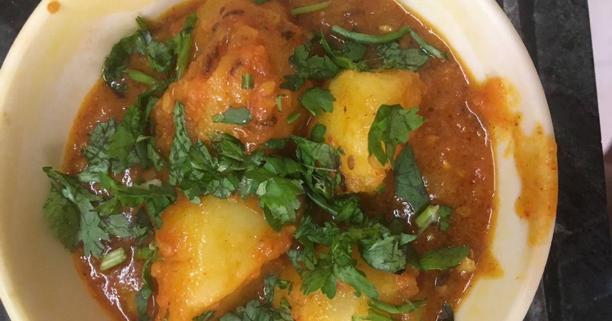 Gravy wali Aloo ki Sabji Recipe by HIMADRI H. Thaker Cookpad