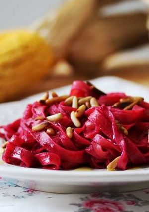 Foto di Tagliatelle alla crema di rape rosse