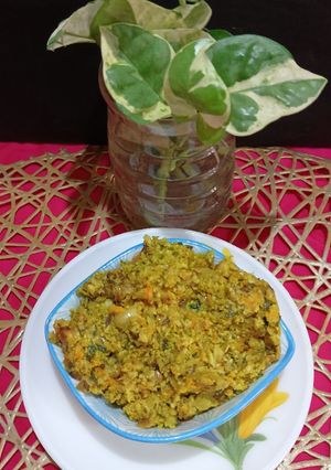 A picture of Sour And Spicy Amla Raw Turmeric Thecha.