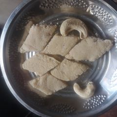 A picture of Kaju katli.