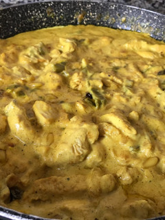 Una foto de Pollo al curry