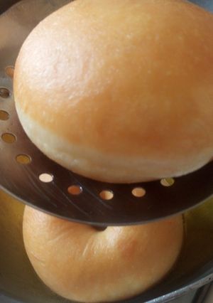 A picture of Milky Fluffy Doughnut's.