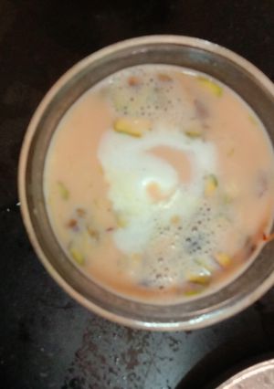 કેસર પિસ્તા મિસ્ટ દૂધ રેસીપી મુખ્ય ફોટો