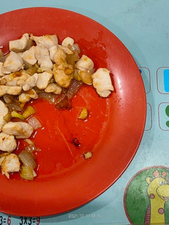 蒜香洋蔥炒雞肉 的食譜成品照片
