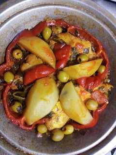 Una foto de Tajine de merluza