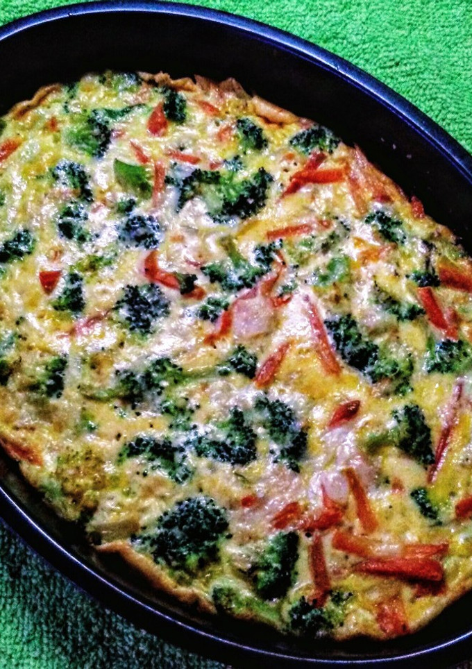 Una foto de Pastel de brócoli y zanahoria
