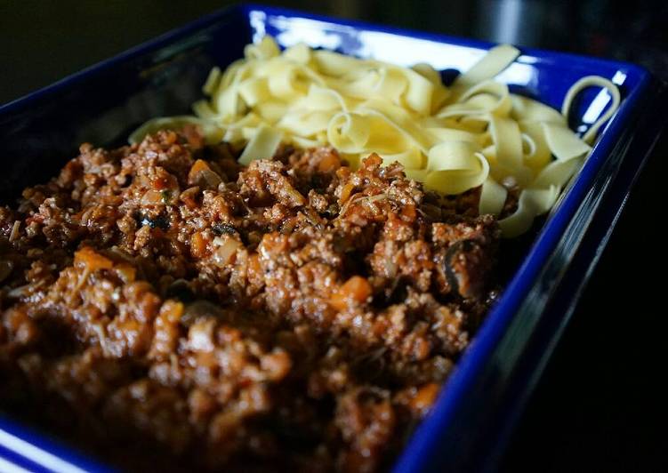 Classic Tagliatelle Bolognese Ragout