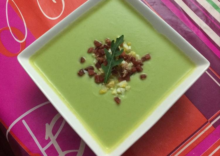 Salmorejo de manzana