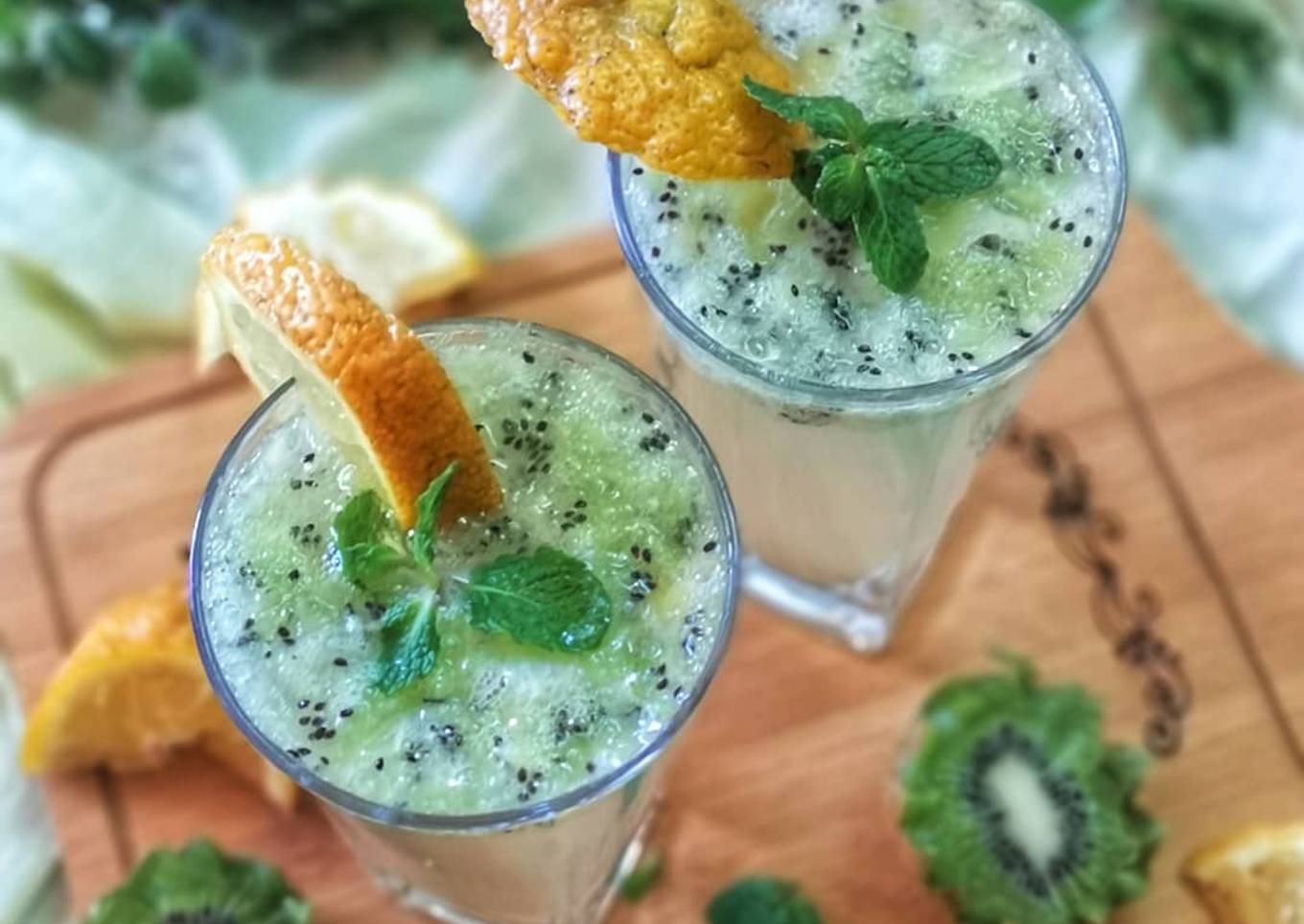 Lime kiwi drink