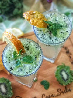 A picture of Lime kiwi drink.
