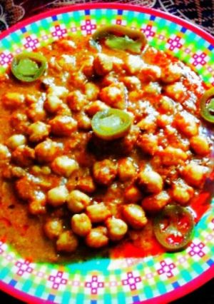 A picture of Channa Masala (Indian chickpea with gravvy).