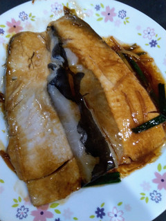 紅燒虱目魚肚(家常菜)(簡單料理)(下飯菜) 的食譜成品照片