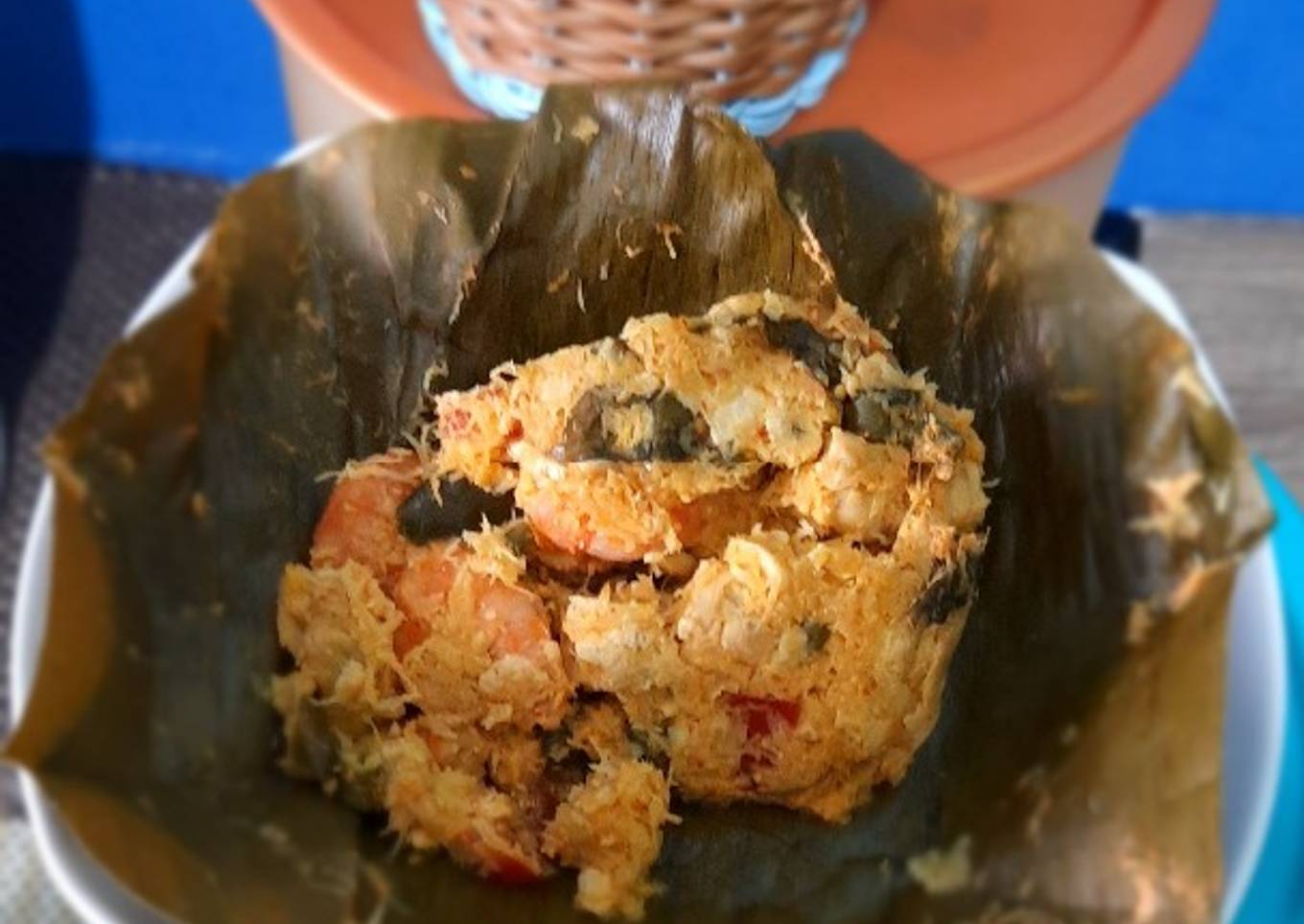 Botok udang campur