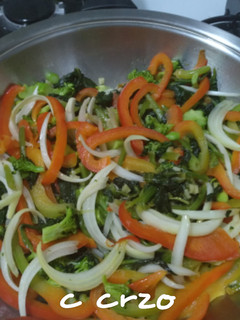 Una foto de Salteado de verduras