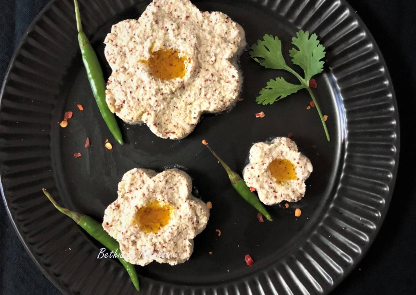 Narkel Bata (Coconut Chutney - Bong style)