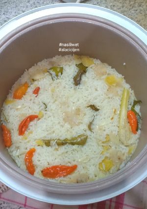 Foto resep Nasi Liwet Rice Cooker
