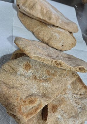 Una foto de Pan árabe con harina integral
