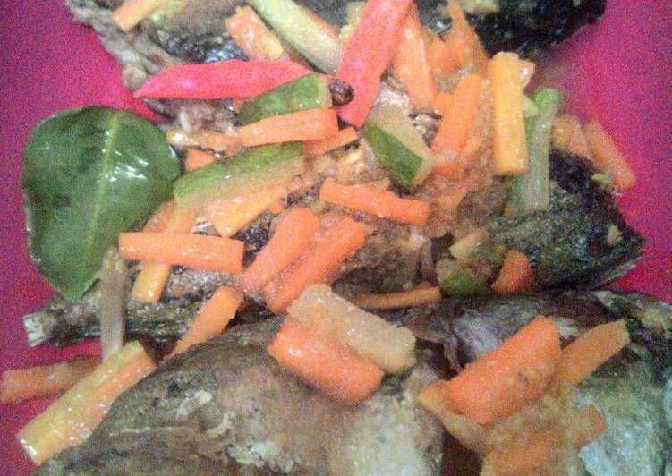 Resep Ikan kembung acar kuning yang Enak