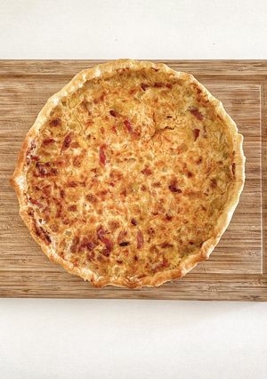 Une photo de Tarte poireaux oignons lardons