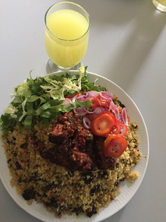 A picture of Danbun shinkafa and pepper chicken.