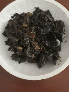 Una foto de Arroz negro