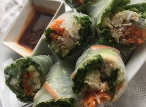Una foto de Spring Rolls a mi manera 🍥