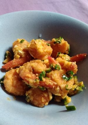 Foto resep Salted egg yolk prawns (Udang saus telur asin)