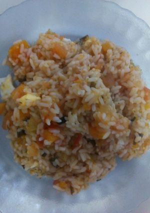 Una foto de Guiso de arroz (con lo que tenía)