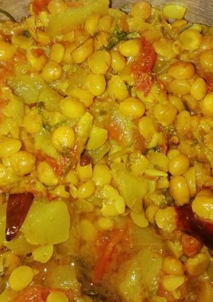 लौकी चना दाल सब्जी(lauki chana daal recipe in hindi) रेसिपी मुख्य फोटो